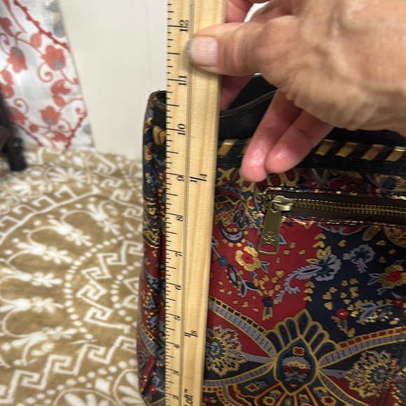 Elegant Black and Red Patterned Women's Bag - Picture 15 of 16